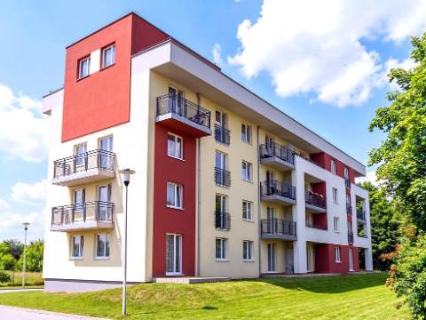 Budynek mieszkalny wielorodzinny, ul. Wiosenna 22, Knurów